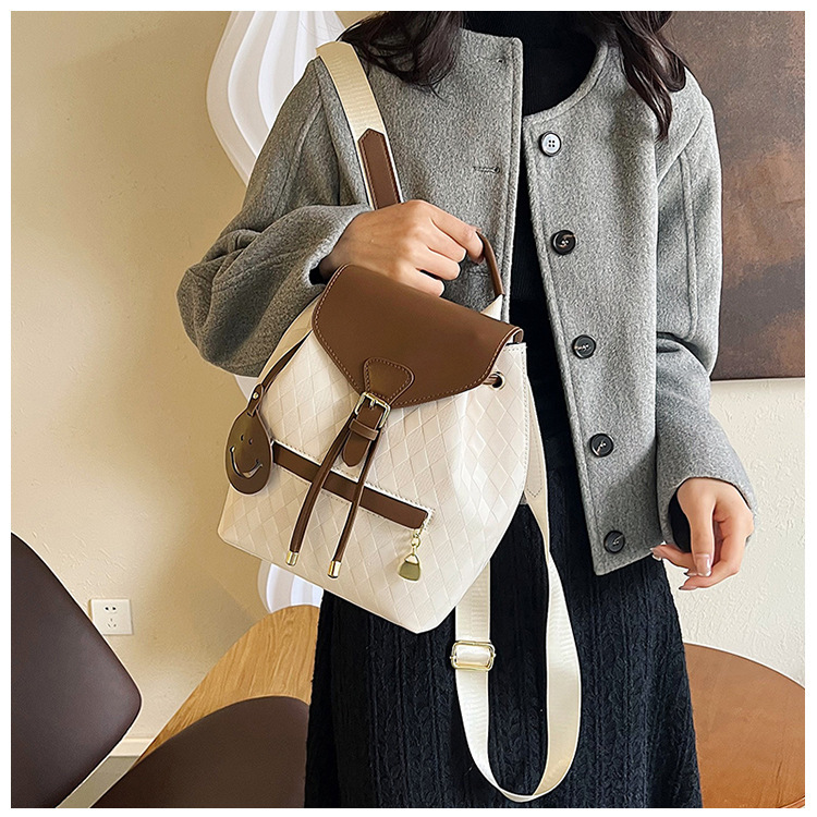 Women’s Stylish Crossbody Shoulder Bag for Ladies – PU Leather Fashion Handbag for Girls | Casual Mini Side Bag BD